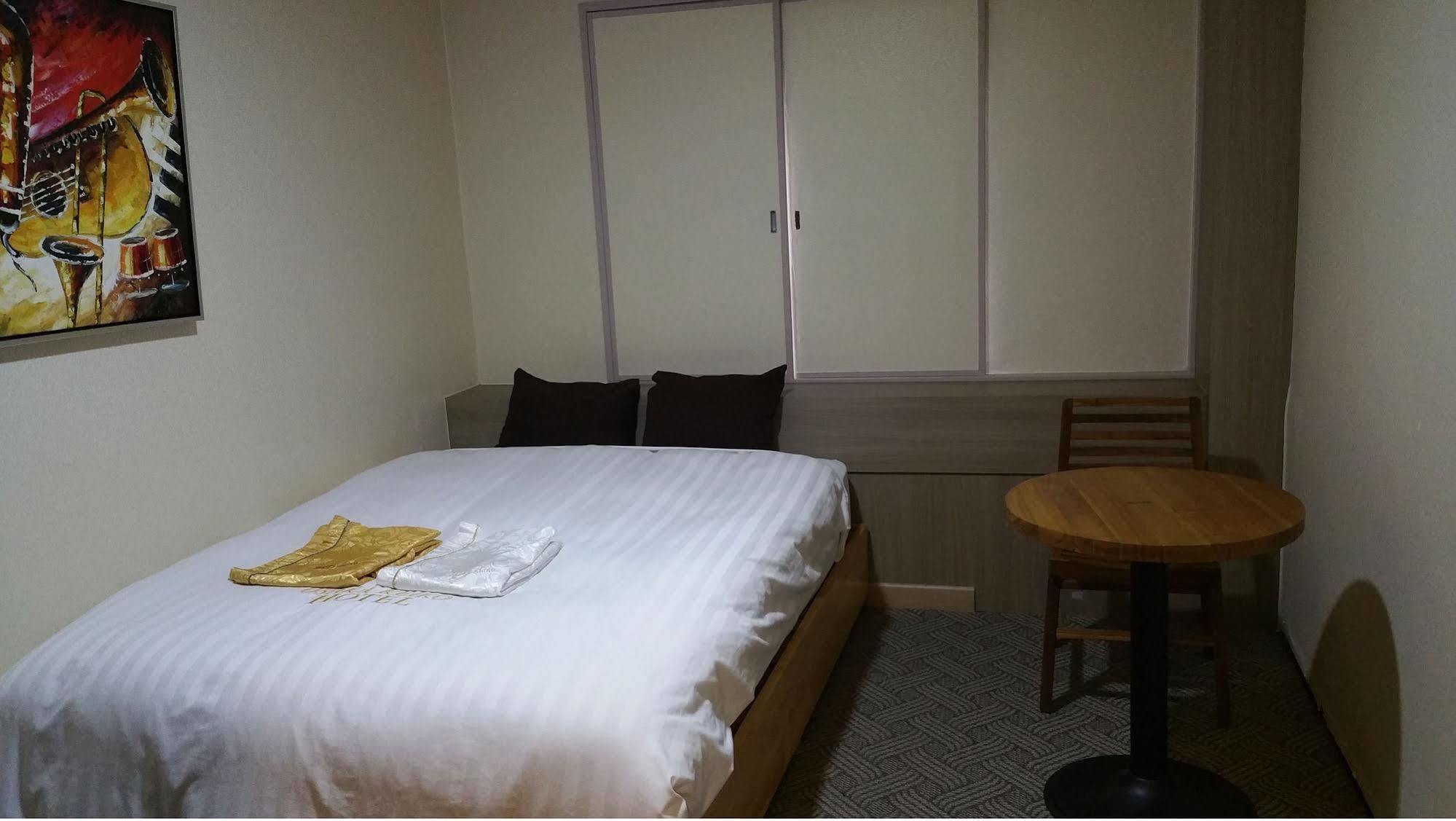 Hotel Osaka Keiko Exteriör bild