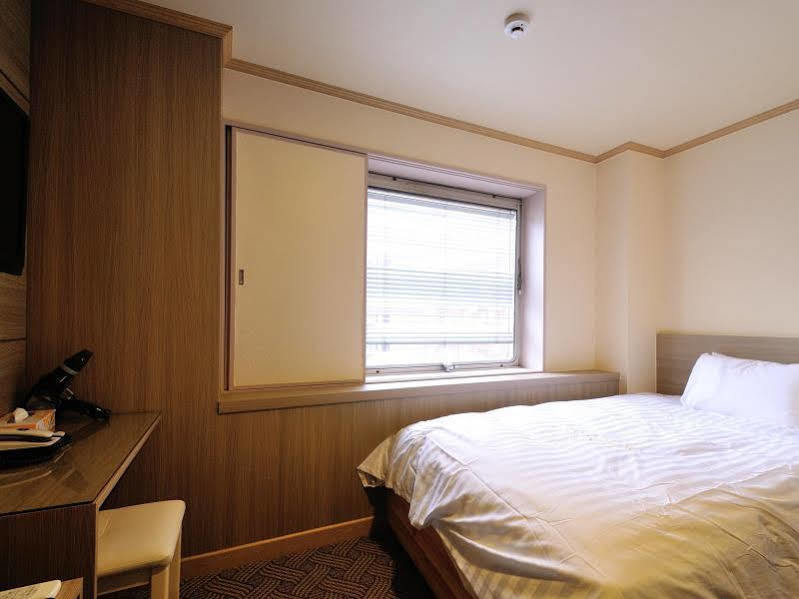 Hotel Osaka Keiko Exteriör bild